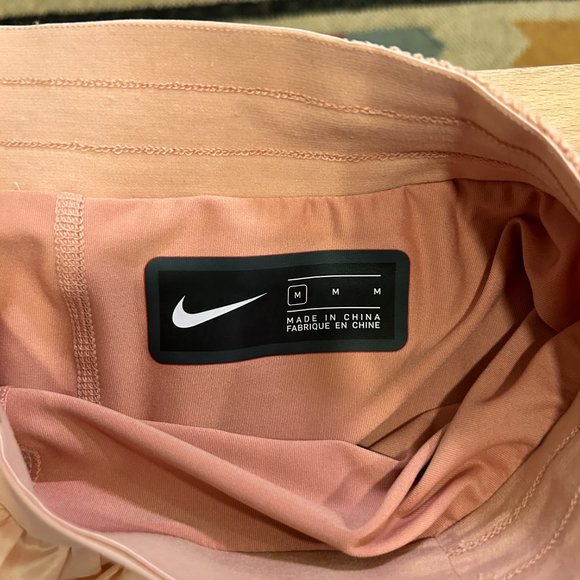 NIKE RUN SHORTS - SZ.M (FITS LIKE A SMALL - BOUGHT IN HONG KONG) - Picture 4 of 6